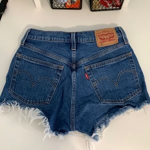 Levi’s jean shorts